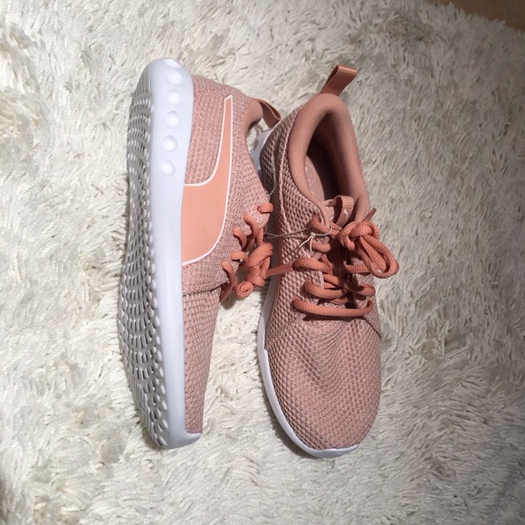 rose gold pumas